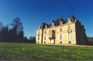 Château de Laclaireau à Ethe